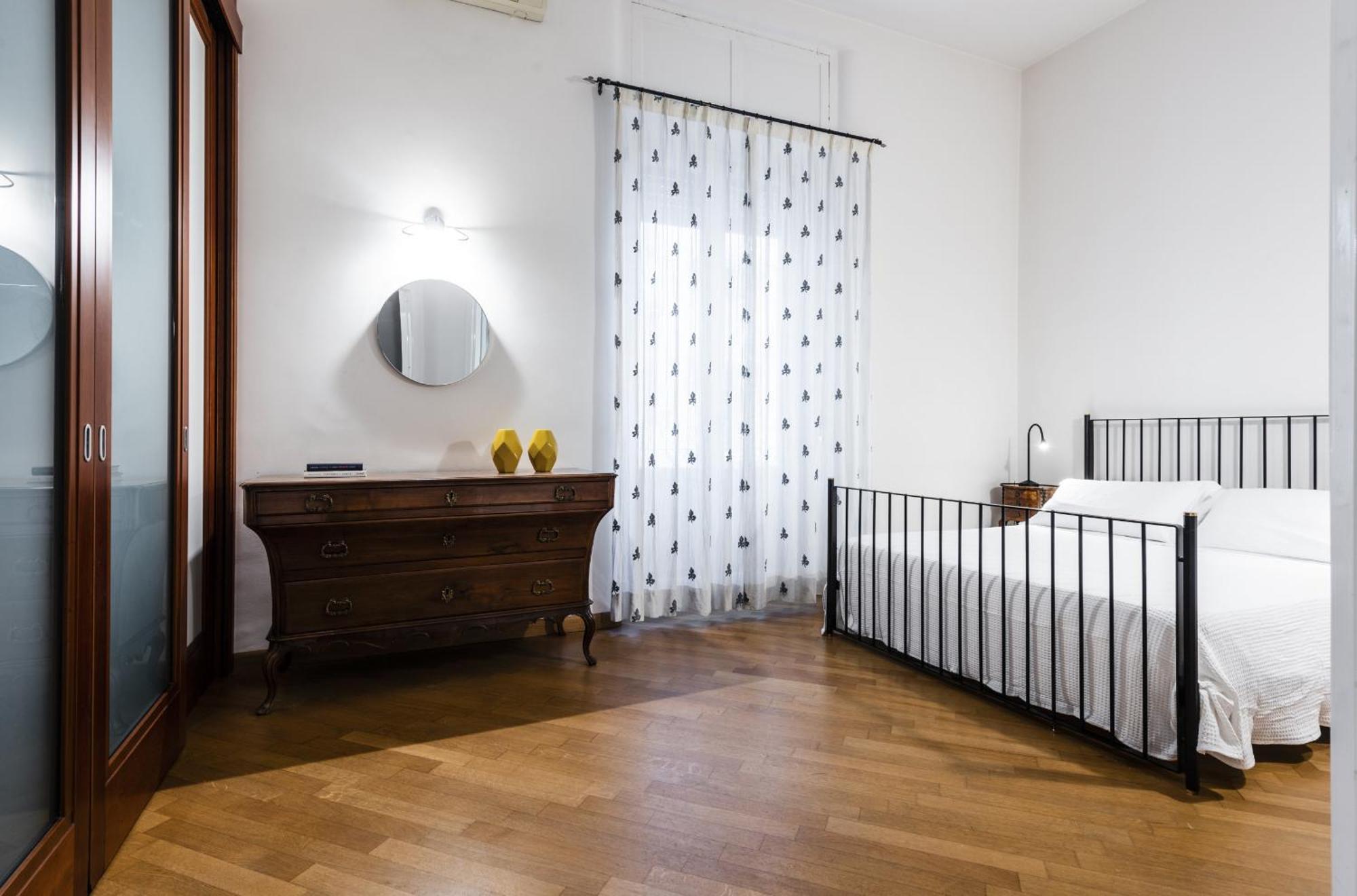 Agata Apartment With Balcony By Wonderful Italy Catania Bagian luar foto